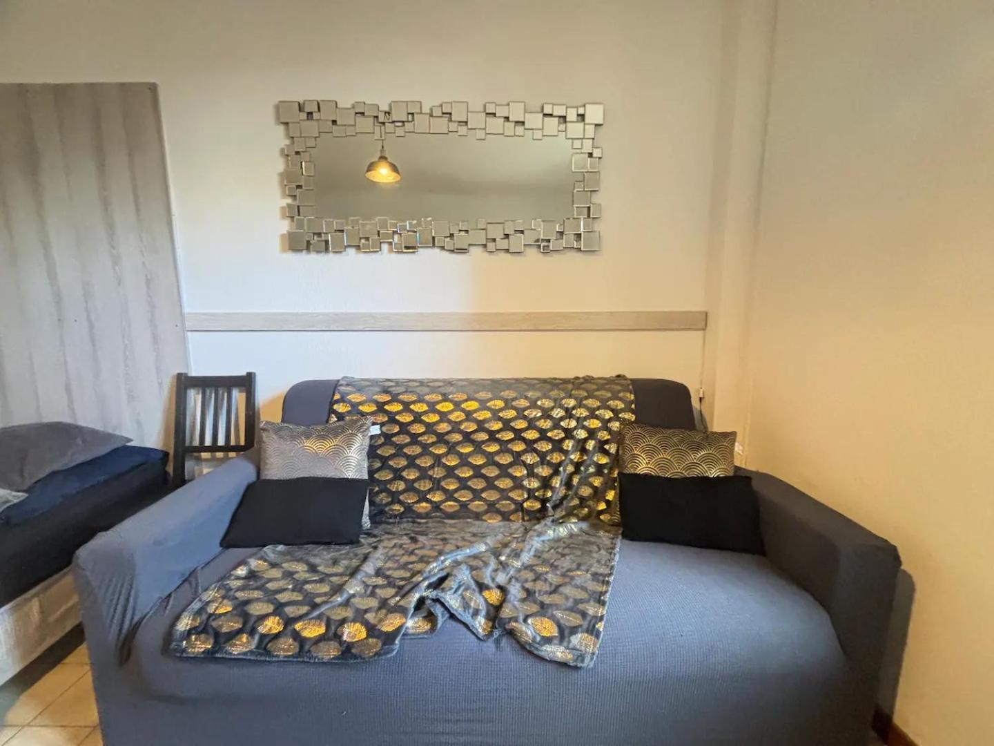 Apartamento Le Lorrain Wifi Un Sejour A Part Metz Exterior foto